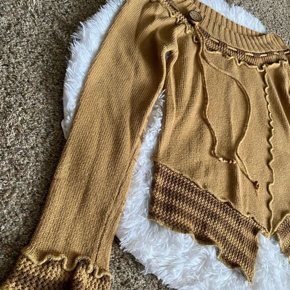 Pura Vida Ruffled Sweater Angora Blend Retro Womens Size Large - Picture 3 of 11